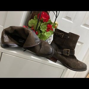 Clarks collection brown leather upper